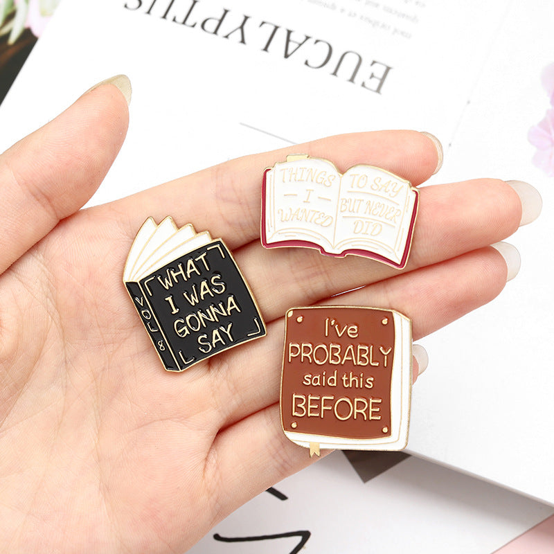Student Cartoon Book Brooches Alloy Enamel Cowboy Collar Pins Books Letter Design For Clothes Backpack Badge Ornaments Accessories Wholesale
