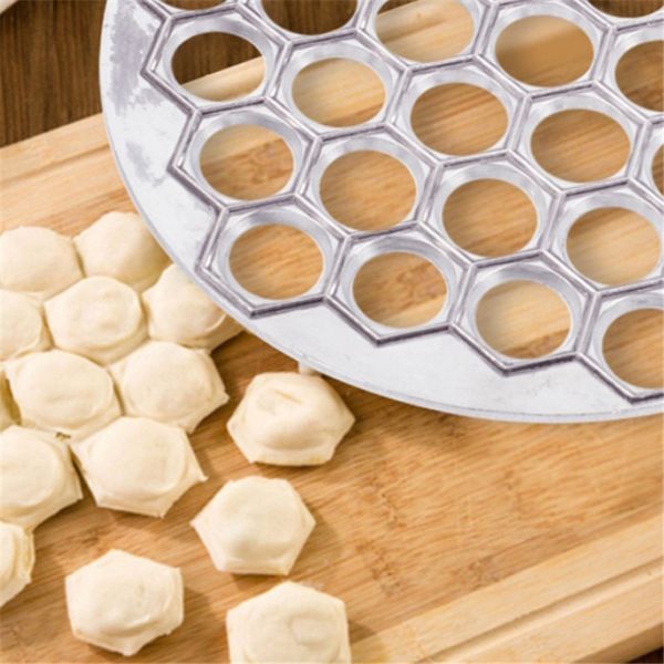 Pastry Tools Dough Press Ravioli Making Mould Fashion Kitchen Dumpling DIY Maker Pelmeni Mold Pasta Form 37 Holes