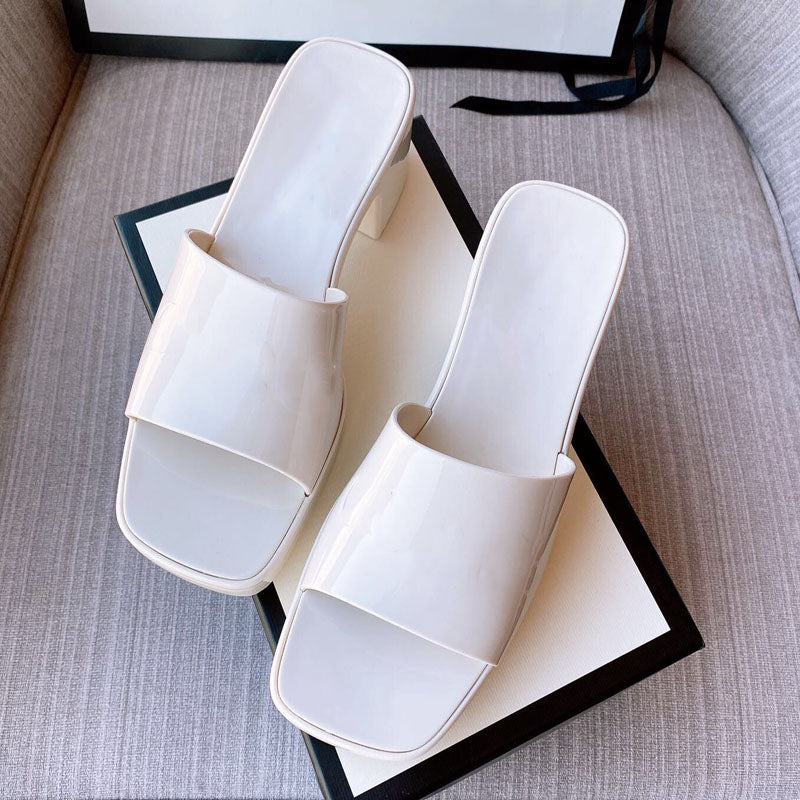 Summer designer casual women&#039;s sandals rubber jelly slippers multicolor fashion comfortable and beautiful office large shoes high heels