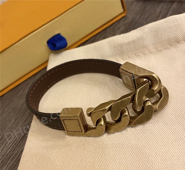 Party Favor Classic Fashion Brown - Black PU Leather Letter Bracelet with Gift Box Rough Cut-out Chain Charm Bracelets