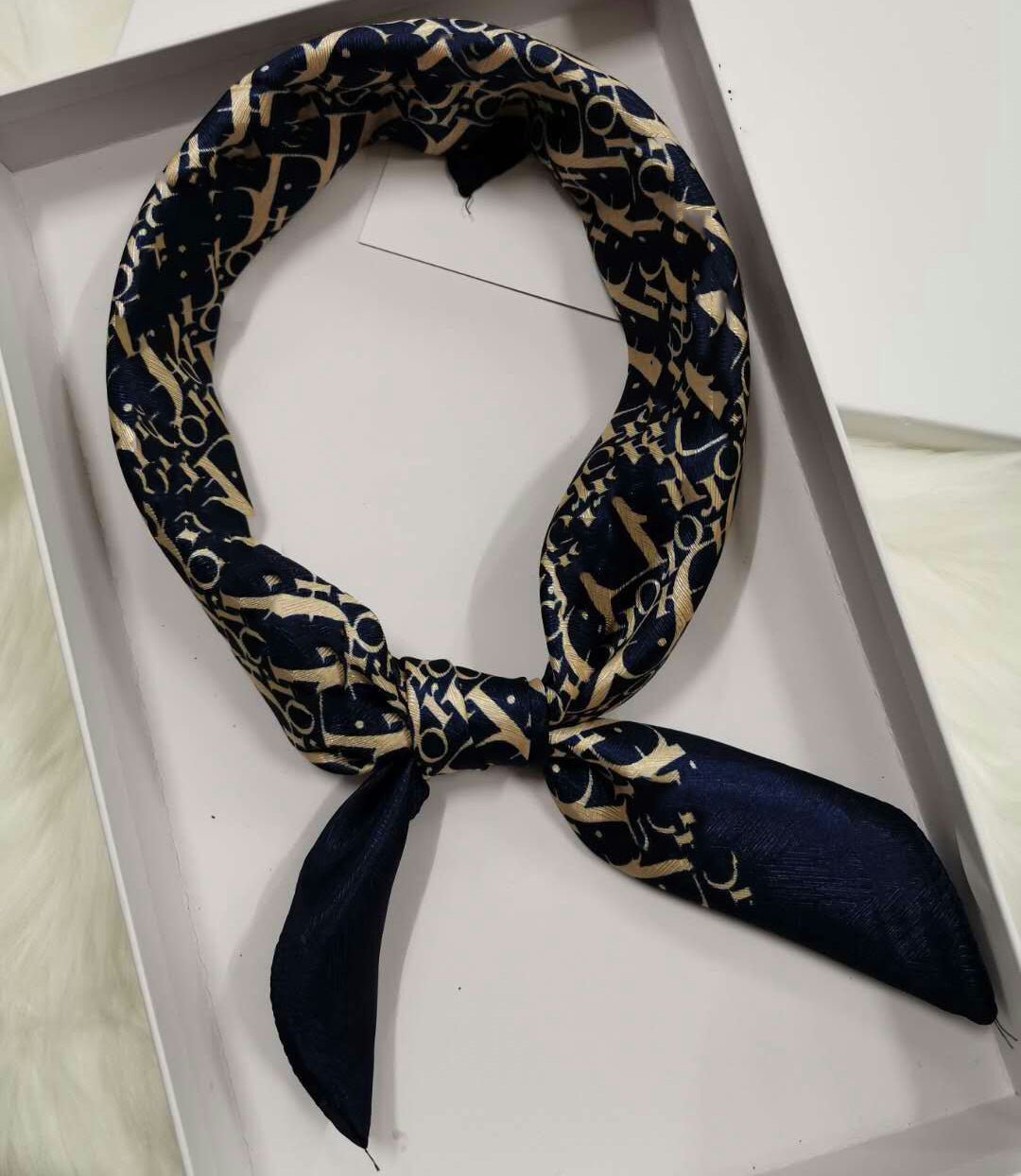 Classic scarf printed alphabet scarfs luxury silk twill square scarves for ladies