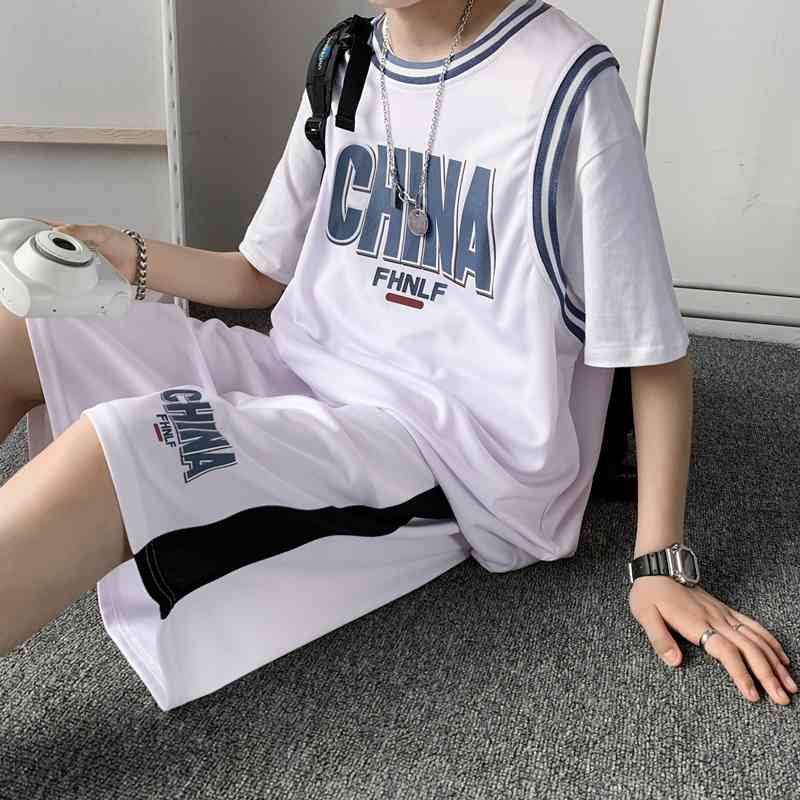 Fake two fashion leisure sports football men&#039;s basketball suit Youth Summer 2021 short sleeve T-shirt
