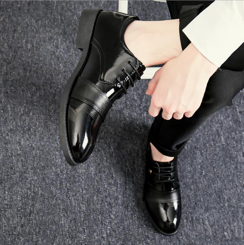 2022 Shoes Office Male Men&#039;s Fashion Flats Business Spring Round-Toe Comfortable