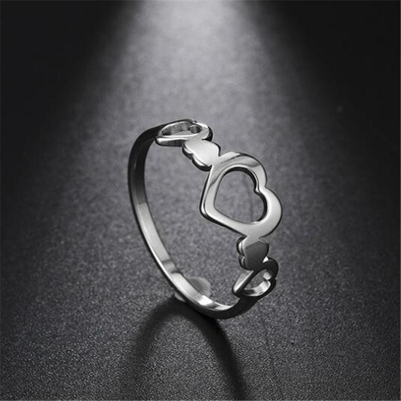 Cluster Rings Fashion Wedding Hollow Out Heart Ring 3 Colour Metal Stainless Steel Engagement For Women Party Gifts Jewelry