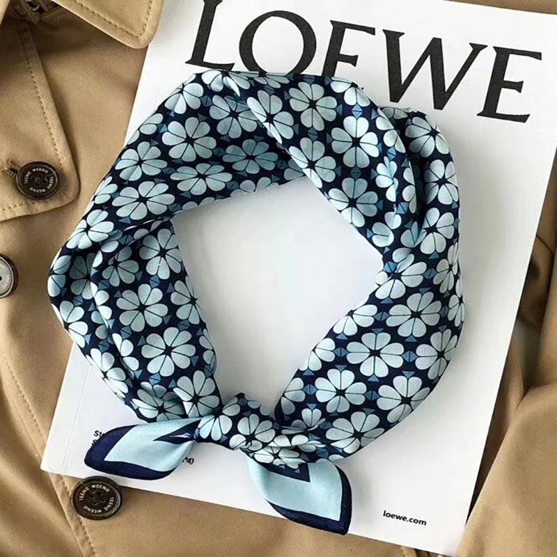 Scarves 100% Natural Silk Women 52*52 Small Square Neck Scarf Flower Print Crepe Satin Plain Handkerchief Bandana