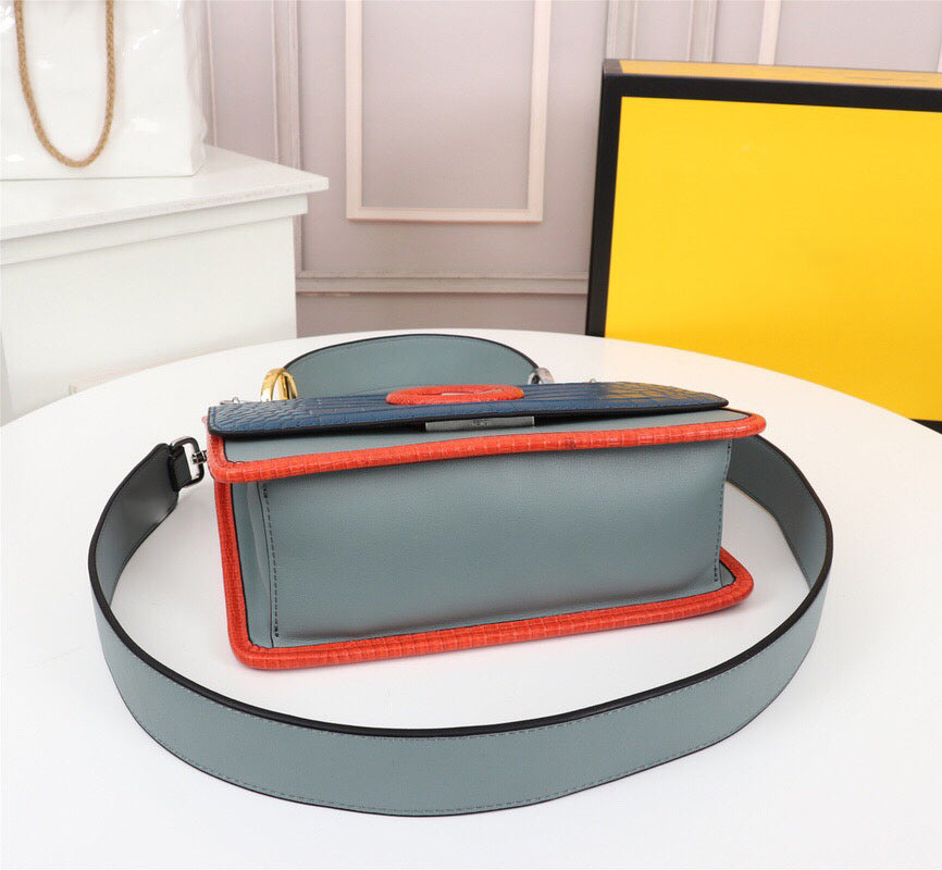 2021 New Women Bags Fashion Handbag Designer Ladies Shoulder Bag Youth Flap Sweet Wind Genuine Leather Women Crossbody Bag Z1216F107