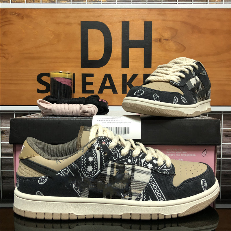 Top Quality Men Women Designers Skateboarding Shoes Black White The 50 TS Night Of Mischief Chunky Bears Strange Love UNC Mens Sports Trainers Desig