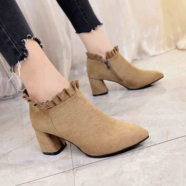 Boots Women&#039;s short-barrel boots, winter shoes with floral zipper 7KTH