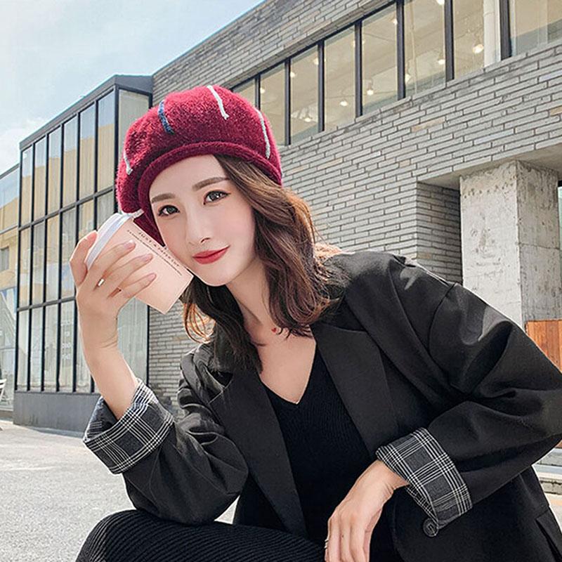 Berets Fashion Autumn Winter Women Stripe Warm Plush Woolen Blended Beanie Hats French Artist Painter Hat Female Cap Gift