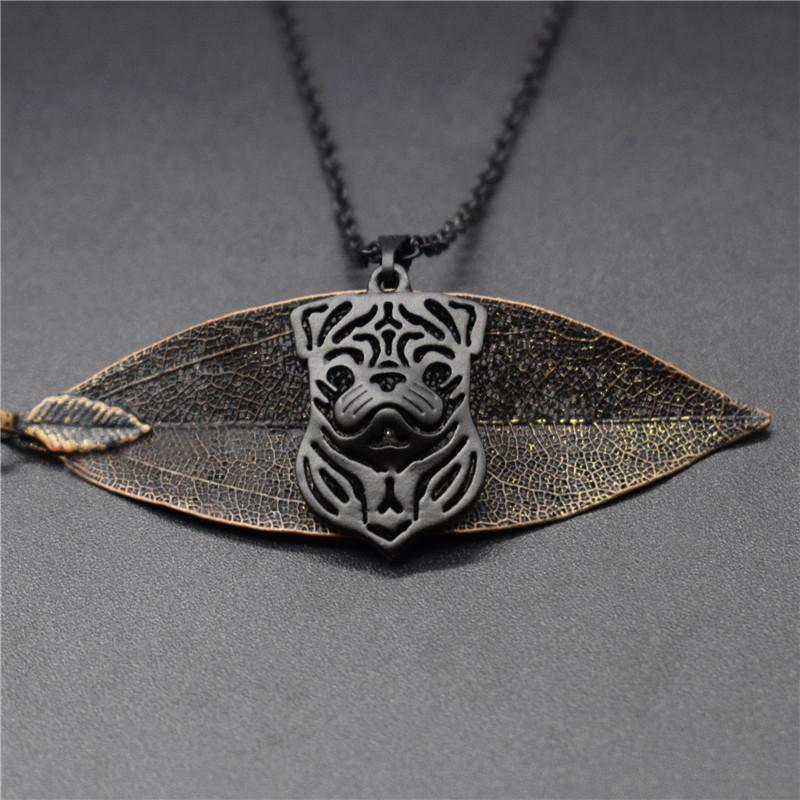 Pendant Necklaces 4 Colors Hollow Pug Charm Necklace Trendy Metal Dog Jewellery Women Jewelery
