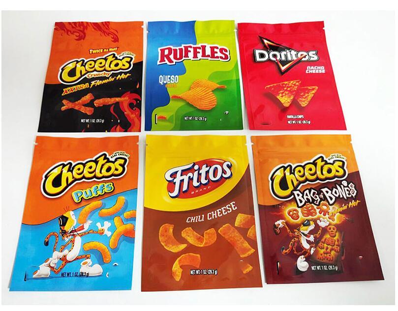 High quality 1 ounce potato chip bag, Cheetos, Doritos, Nachos, Flamingo, Cheese, Fudge, Edible
