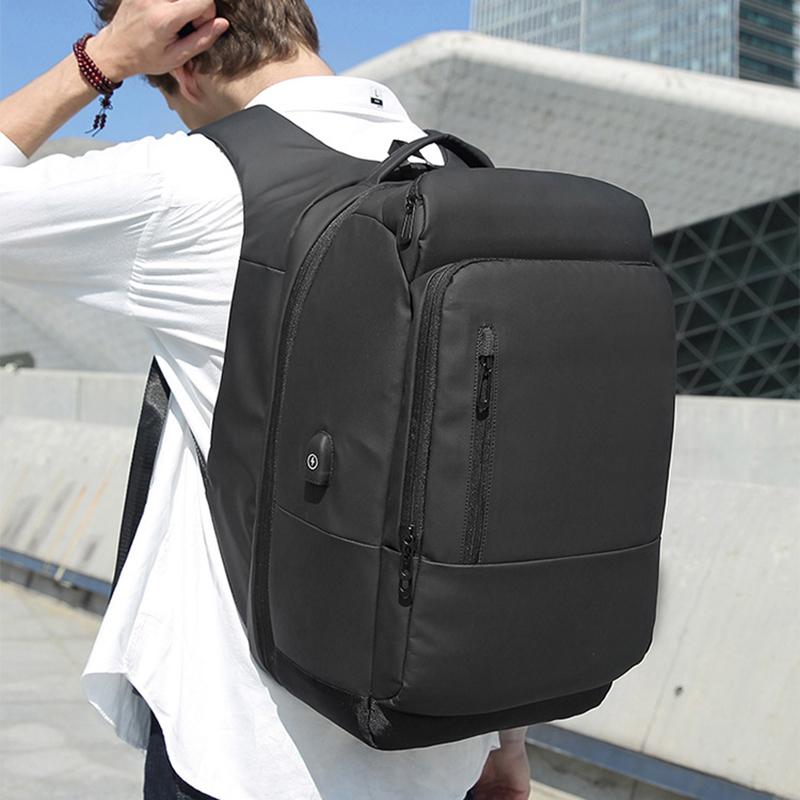 Selling Men Travel Laptop Backpack Water Repellent Functional Rucksack With USB Port