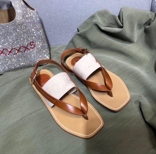 2021 spring and summer new fashion temperament Roman shoes, ladies sandals, flip-flops, sandals, high-end quality leather material splicing