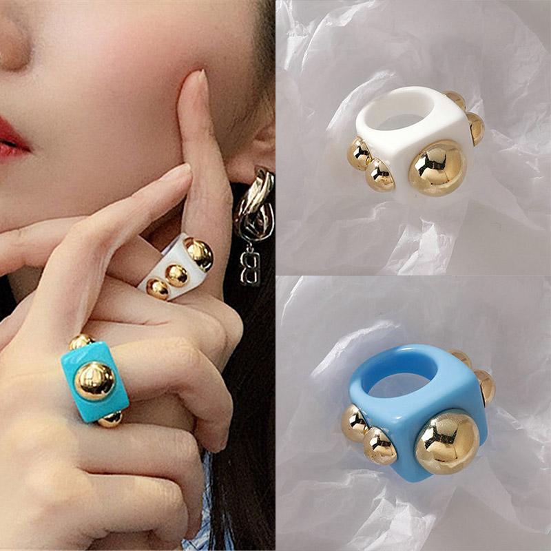 Cluster Rings 2021 Golden Bead Transparent Resin Geometric Ring Girly Cute Acrylic Square Jewelry For Women Party Gifts