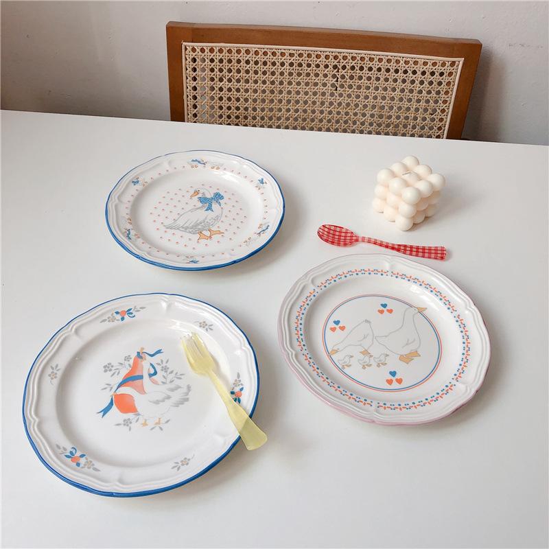 Dishes & Plates CuteLife Nordic White Animal Ceramic Dish Plate Breakfast Cake Sushi Dessert Toast Wedding Restaurant Cute Dishware
