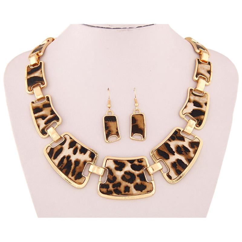 Pendant Necklaces Fashion Set Necklace Women Chain Ladies Jewelry Gold Leopard Choker Couple Collares De Moda 2021 L0621
