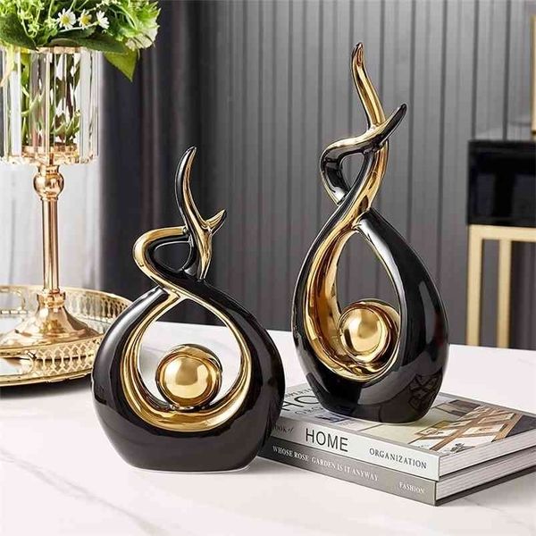 Home Decoration Ceramic Abstract Sculpture Minimalist Style Office Desk Decoration European Living Room Decoration Accessories 210811