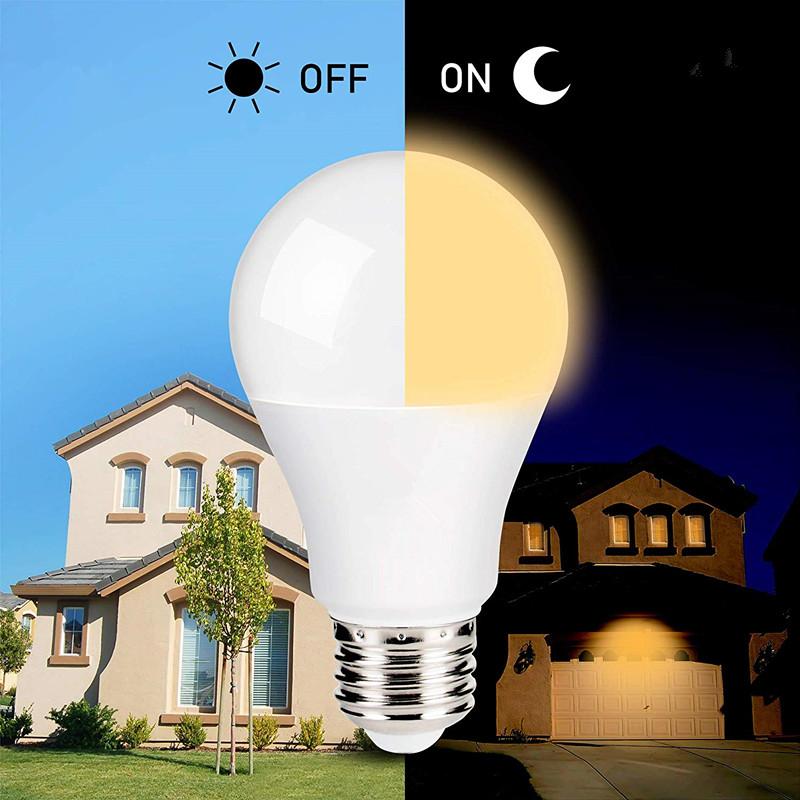 Night Lights E27 B22 Dusk To Dawn Built-in Light Sensor LED Bulb 110V 220V Security Automatic Indoor Outdoor Lamp Spotlight
