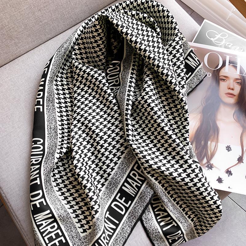 Scarves Large Hijab Lady Silk Scarf Print Square Female Shawl Head Wraps For Women Bandana Neckerchief Luxury Designer Foulard