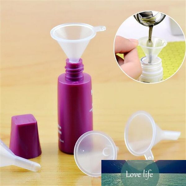 10pcs Small Plastic for Perfume Diffuser Bottle Mini Liquid Oil Funnels Labs Kitchen Cooking Accessories Packing Auxiliary Tool