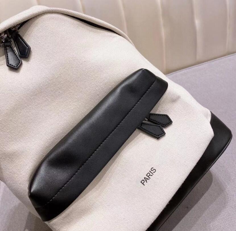 Designers Large Capacity Couples Backpacks Fashion Man Travel Bag Student School Bags Women Senior Canvas Backpack