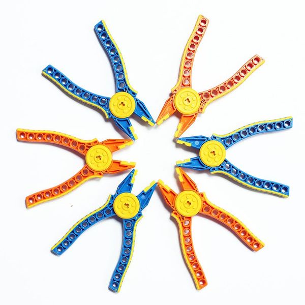 Moc Accessories City Furniture Gardening Maintenance Mechanical Pliers Puller Children Modern Gadgets Toys Building Blocks yxlguT