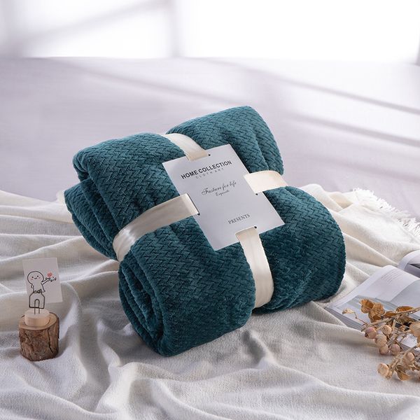 High quality Solid white blanket thick bed cover Super Soft Blankets Winter Warm throw blanket for sofa Bedroom Decor 201130