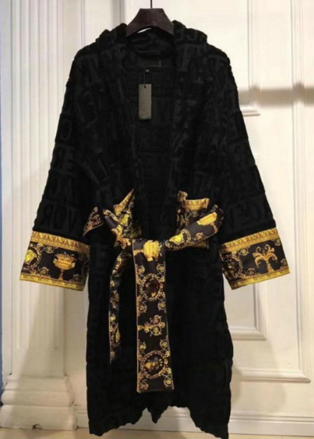 2021 New Designer clothing Classic letter Men&#039;s Sleepwear 100% Cotton Turn-down Collar 5A quality women Robes popular Bath Robes Black white