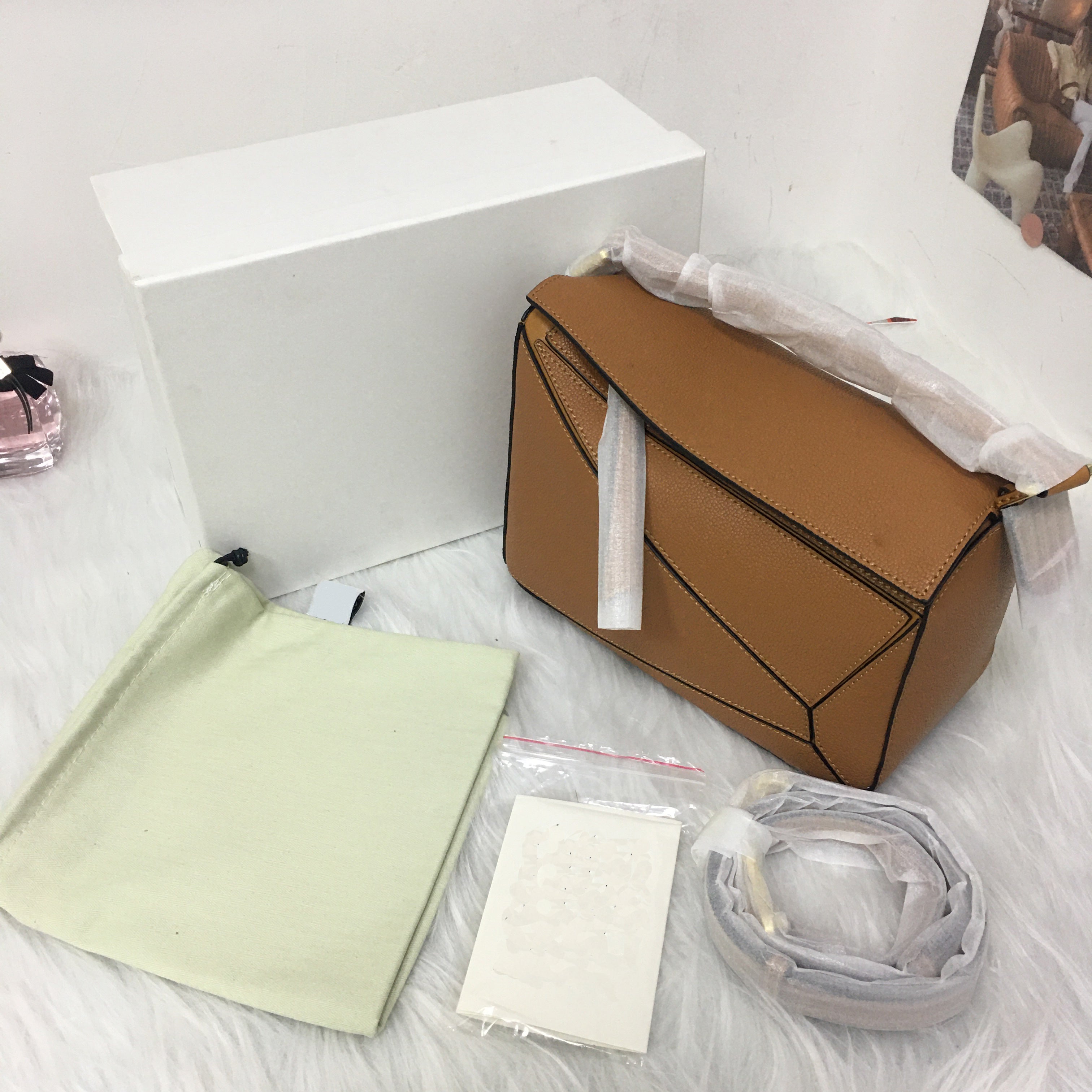 5A+original bag brand designer puzzle geometry package litchi grain small shoulder his pillow Boston senior feeling restoring ancient ways cowhide l