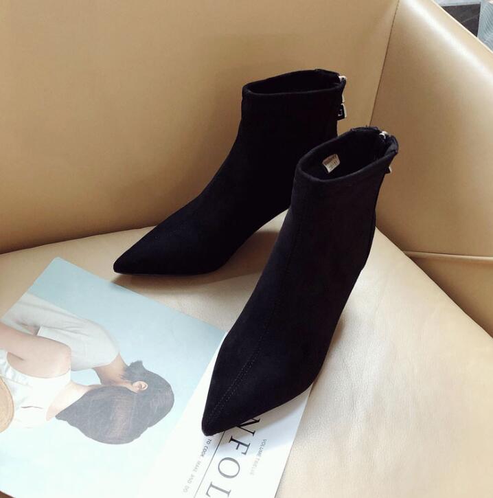 2020 new exquisite back zipper wine glass with plush fleece short boots female pointed toe autumn and winter women&#039;s shoes