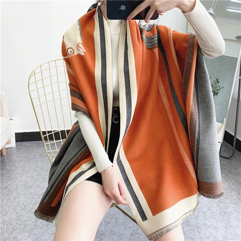 Luxury Winter 2020 New Carriage Scarf Warm Shawl Thicken Tassels Horse Fashion Cashmere Poncho Cape Womens Wraps