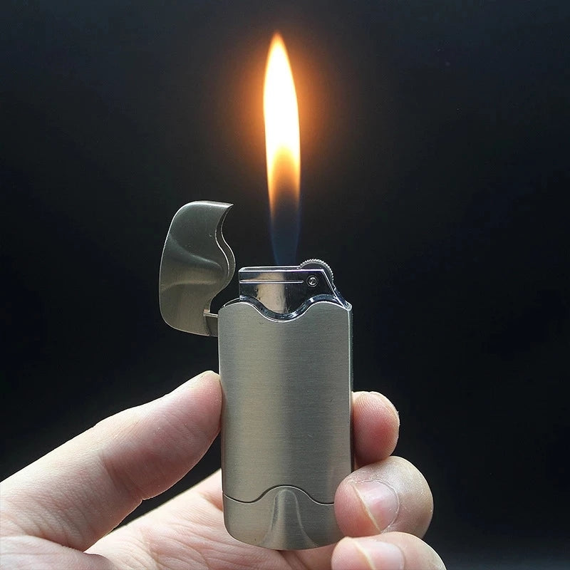 Cheap Creative Custom Gas Lighter Metal Free Fire Mini Refillable Butane Torch Flame Candle Lighters Jet Grinding Wheel Ingition Dropship