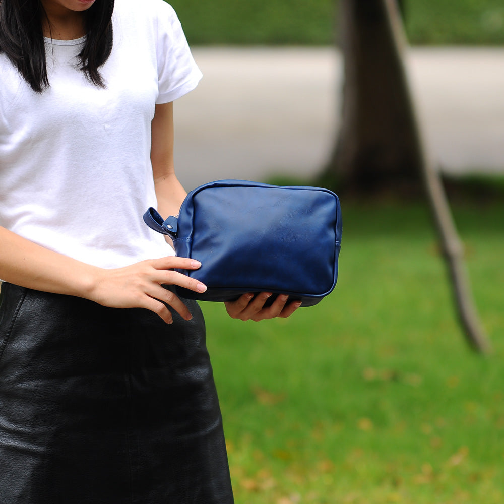 Wholesale Blanks PU Faux Leather Men&#039;s travel toiletry pouch handbags Shaving Bag Cosmetic Bag Solid Color Zipper Makeup Bag DOM103137