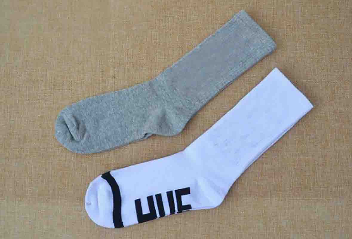 Hip-hop Socks Men Flame Street Socks with Letters Women Chaussettes Athletic Autumn Running Basketball Breathable In Tube Socks 6 Styles