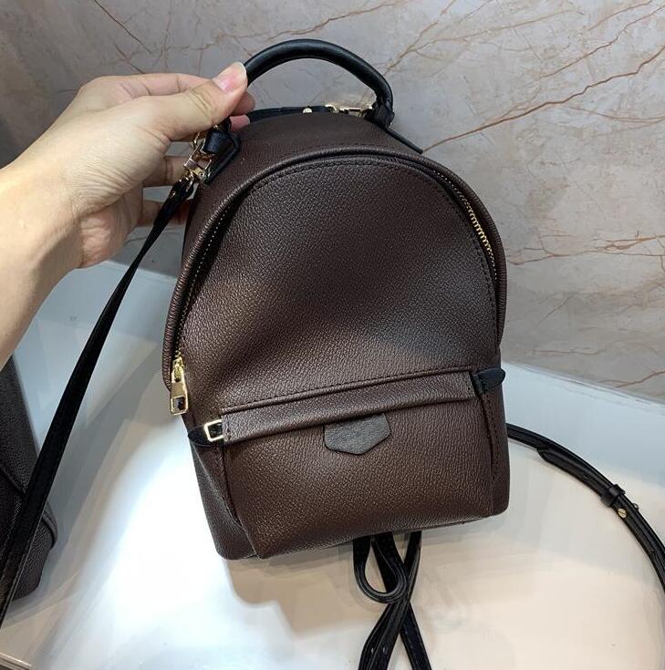 Top Quality Wholesale Designers Bags Genuine Leather Fashion Backpack Shoulder Bag Handbag Mini Backpacks Messenger Purse Mobile Phone Purses