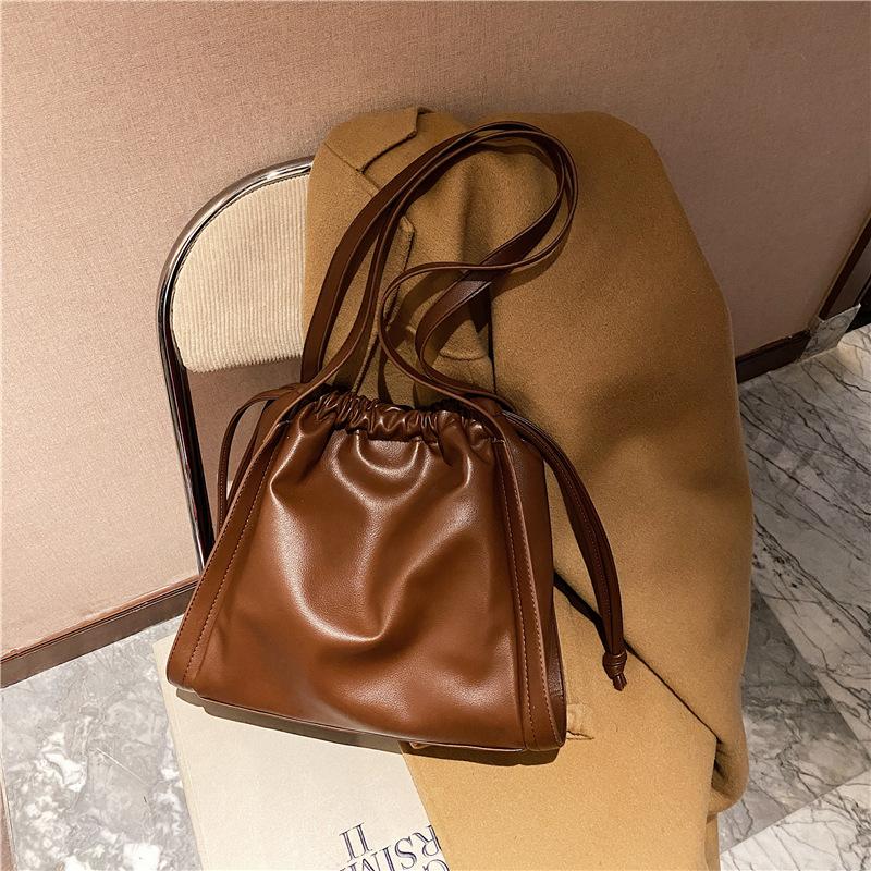 Cross Body Autumn And Winter Shoulder Bags Fashion Youth Drand Female Bag 2021 Wild Drawstring Simple Solid Color Casual One-Shoulder
