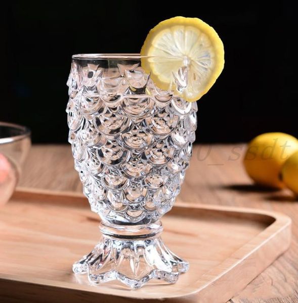 2018 the latest exquisite Mermaid relief, goblet, fish scale, glass juice cup, factory direct sale, a set of six Free Shipping