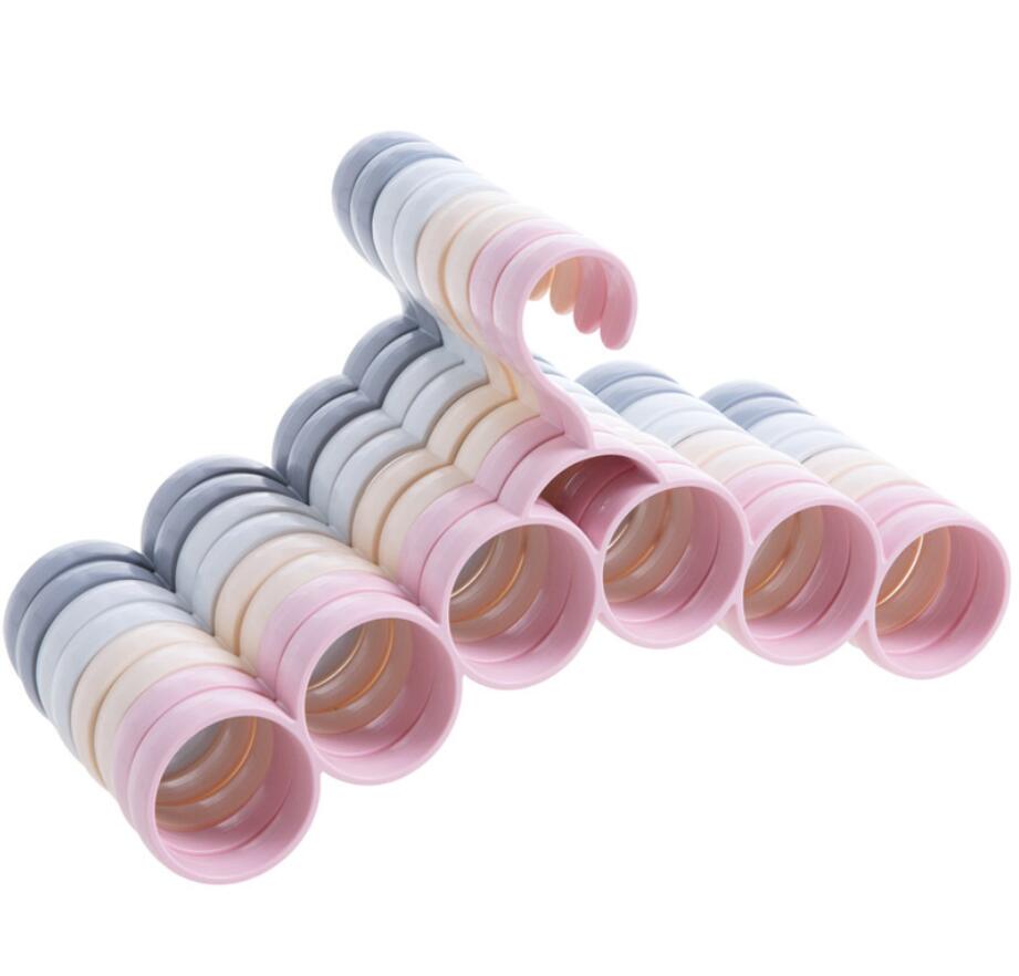 Clothes racks silk scarf tie storage Hangers household plastic cloth belt rack