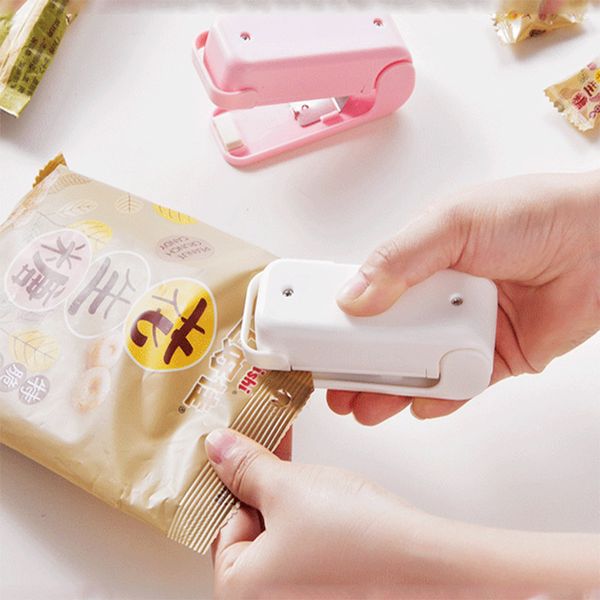 Portable Mini Heat Sealer Machine Household Impulse Sealer Seal Packing Hand Pressure Plastic Vacuum Sealer Machine