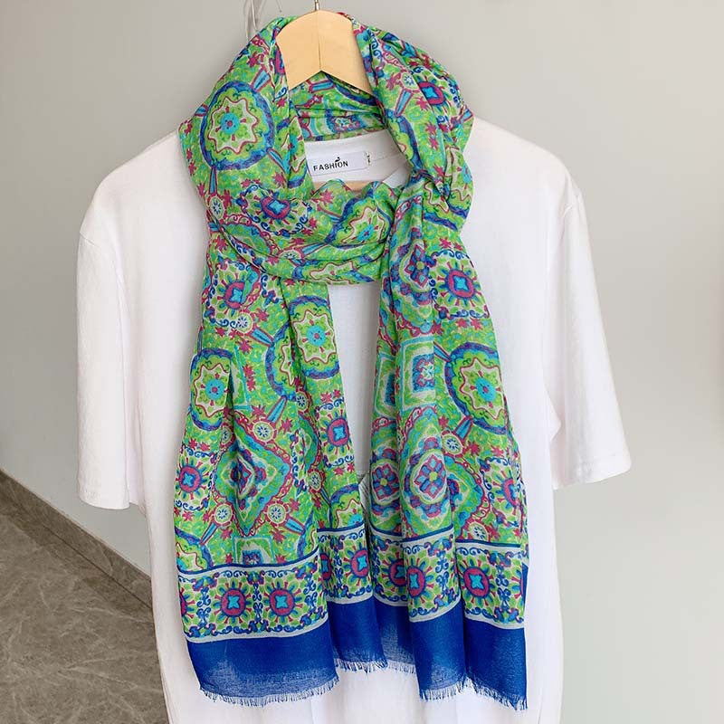 Spring and autumn shawl wild multifunctional scarf women&#039;s shawl scarf seaside windproof sunshade light beach towel scarves