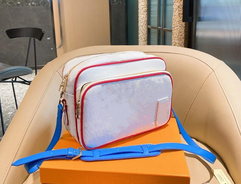 2023 New Fashion Shoulder Bags Luxury Backpacks Classic Messenger Bag Women & Men Flap Bag Purse White M05