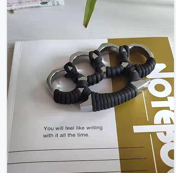 Glass fiber tiger finger four finger hand brace hand buckle boxing set self defense weapon ring ring ring legal self defense fighting supp22