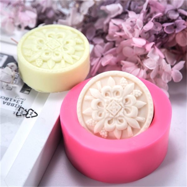 Pattern Mold Handmade Silicone Soap DIY Aroma Mould Soap Making Moulds Resin Clay Molds PRZY Round Moon Cake Flower Eco-friendly T200703