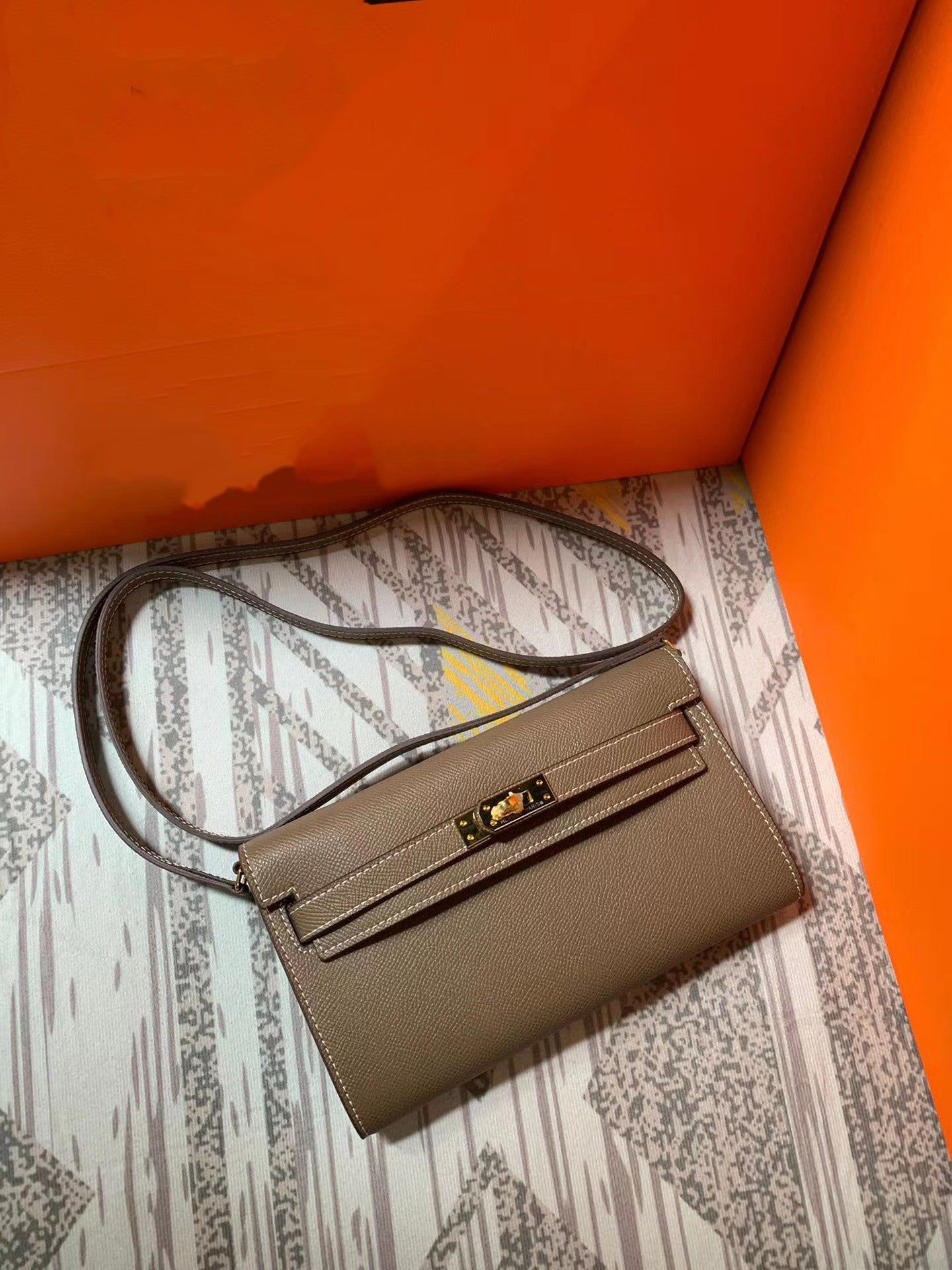 Luxury Designer Bags Leather Small Square Handbag Chain Cosmetic Messenger Shopping Shoulder Bag Handbag Ladies Wallet + BOX