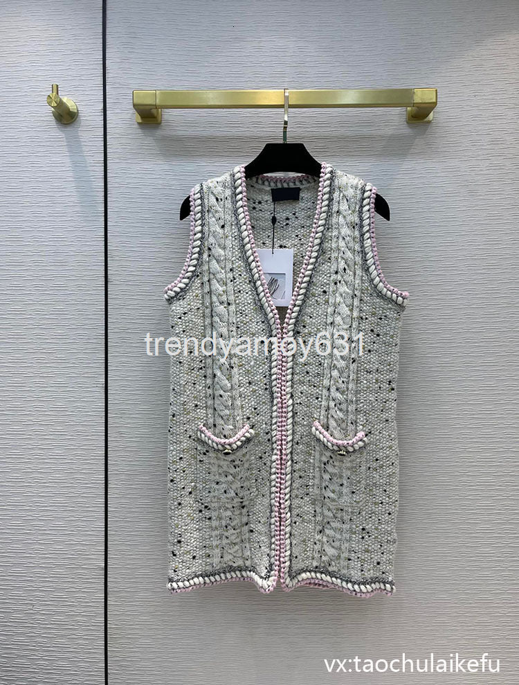 Women&#039;s Sweaters autumn and winter temperament celebrity wind spot cow contrast color vest cardigan coat sleeveless female