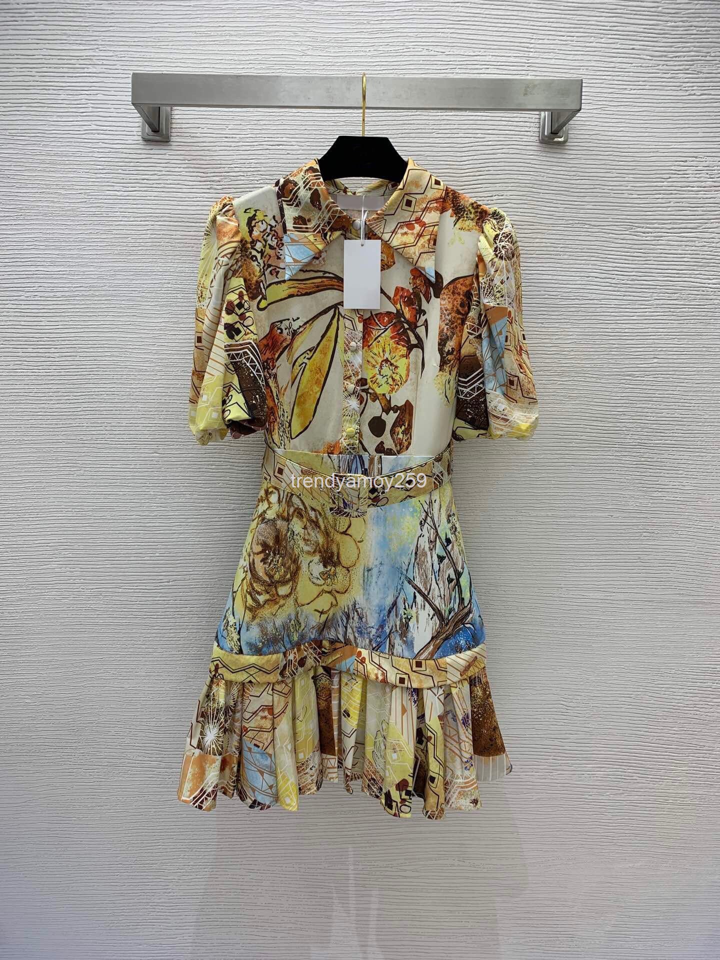 Casual Dresses Women&#039;s Australian fashion foreign style positioning printing hem splicing and crimping design bubble sleeve dress