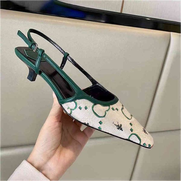 Hip Fashion Dress Shoes Double Letter Women High Heels Designer Fashion Square Toe Low Heeled Sandals Luxury Rhinestones Mesh Beach Slippers