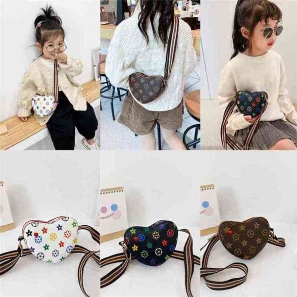 Children love heart Handbags backpacks PU Leather Mini Totes Travel Kids Bags Girls Handbag Cute Coin Purse Fashion Fanny Pack Purses