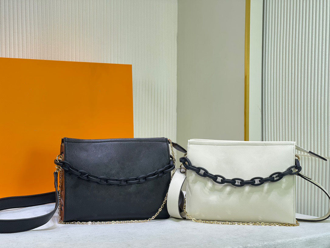 Travel Toiletry Toilet Pouch 26 CM Protection Beauty Case Wash Bag Women Clutch Monograms Canvas Leather Waterproof Men Cosmetic Bags With box dust