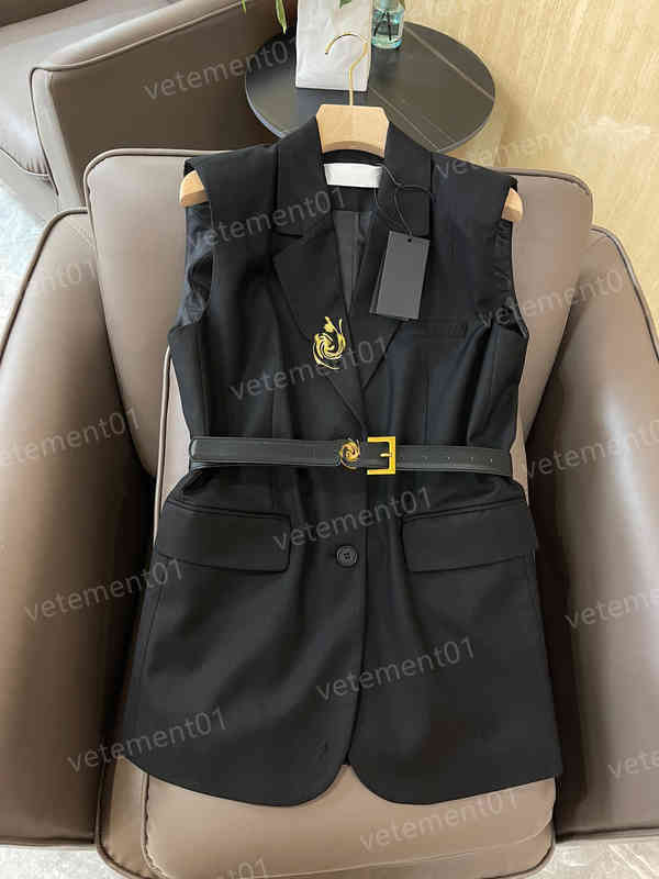 Womens Designer Tank Camis Fashion Lapel Sleeveless Blazer Belt V-Neck Tanks Tops Hand Brand High Quality Luxury Women Clothing 0912